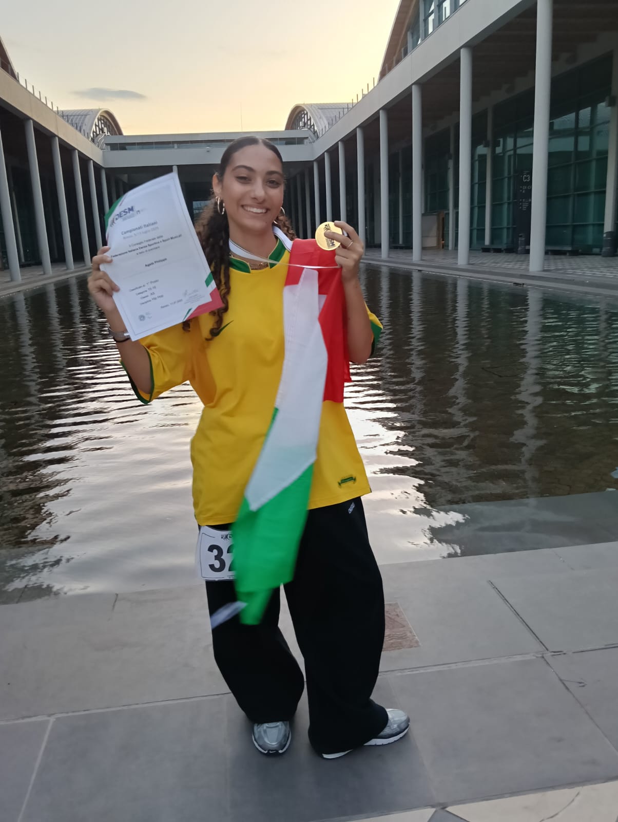 AGATA PHILIPPE VICECAMPIONESSA ITALIANA HIP HOP BATTLE 15/16CLASSE UNICA LIVORNO DANZA MAESTRA FILIPPI 