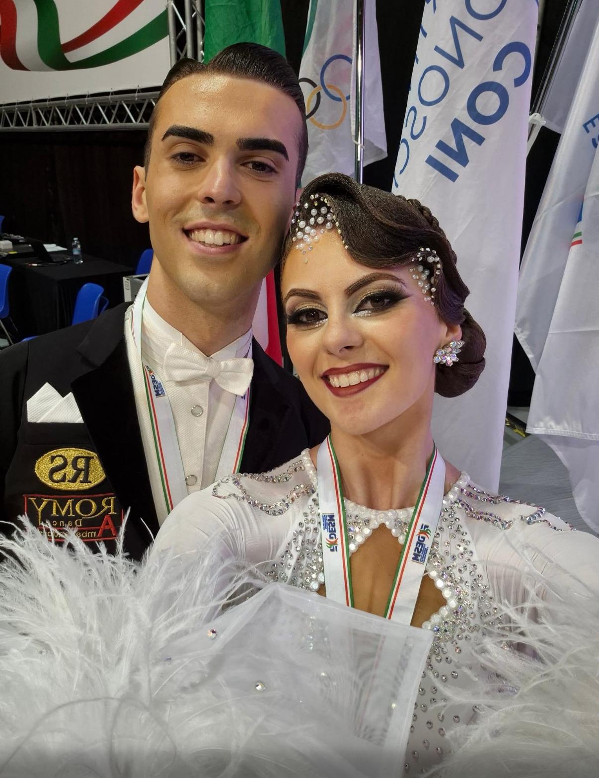 Coltelli Gabriele e Barontini Alice 19 34 A1 standard Primi classificati Asd Daisy Dance