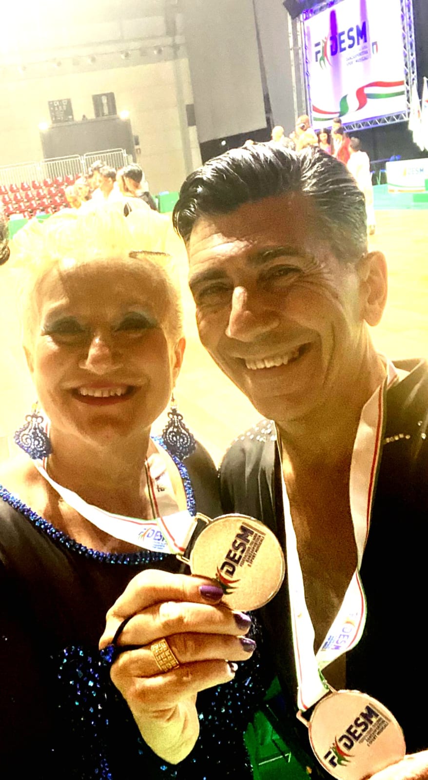 Daniela Davitti e Graziano Mangoni della scuola ASD Dance Formula Firenze, vice campioni Italiani in combinata 10 danze over 55 classe AS