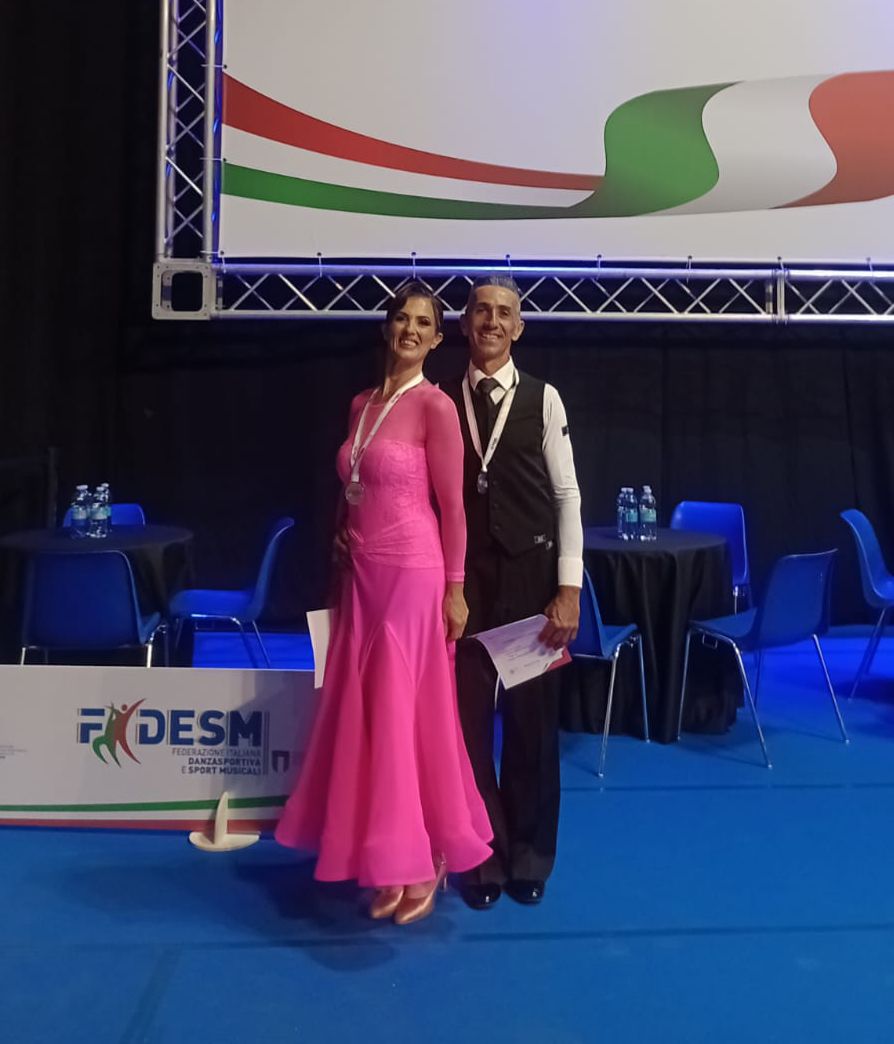 Rex Modesti Arianna Carpentieri Secondi classificati 45/54 C Danze Standard STARLIGHT DANCE STUDIO
