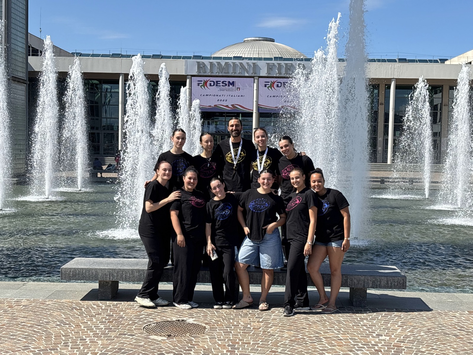 Think@Family 1 classificati Street Dance Show Formation Over 17 Classe U Scuola di Ballo Soy Guajiro